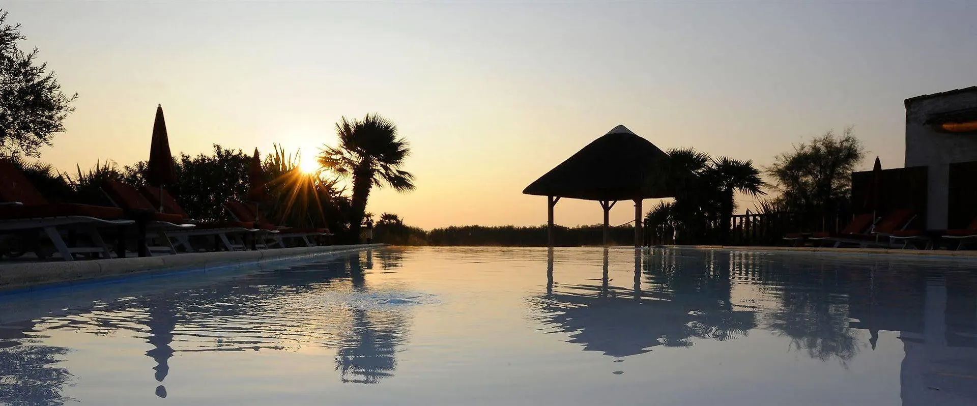 Hotel L' Estelle En Camargue Сент-Мари-де-ла-Мер 5*,  Франция